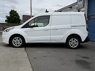 Used 2021 Ford Transit Connect Limited White - Interior and Exterior details 4