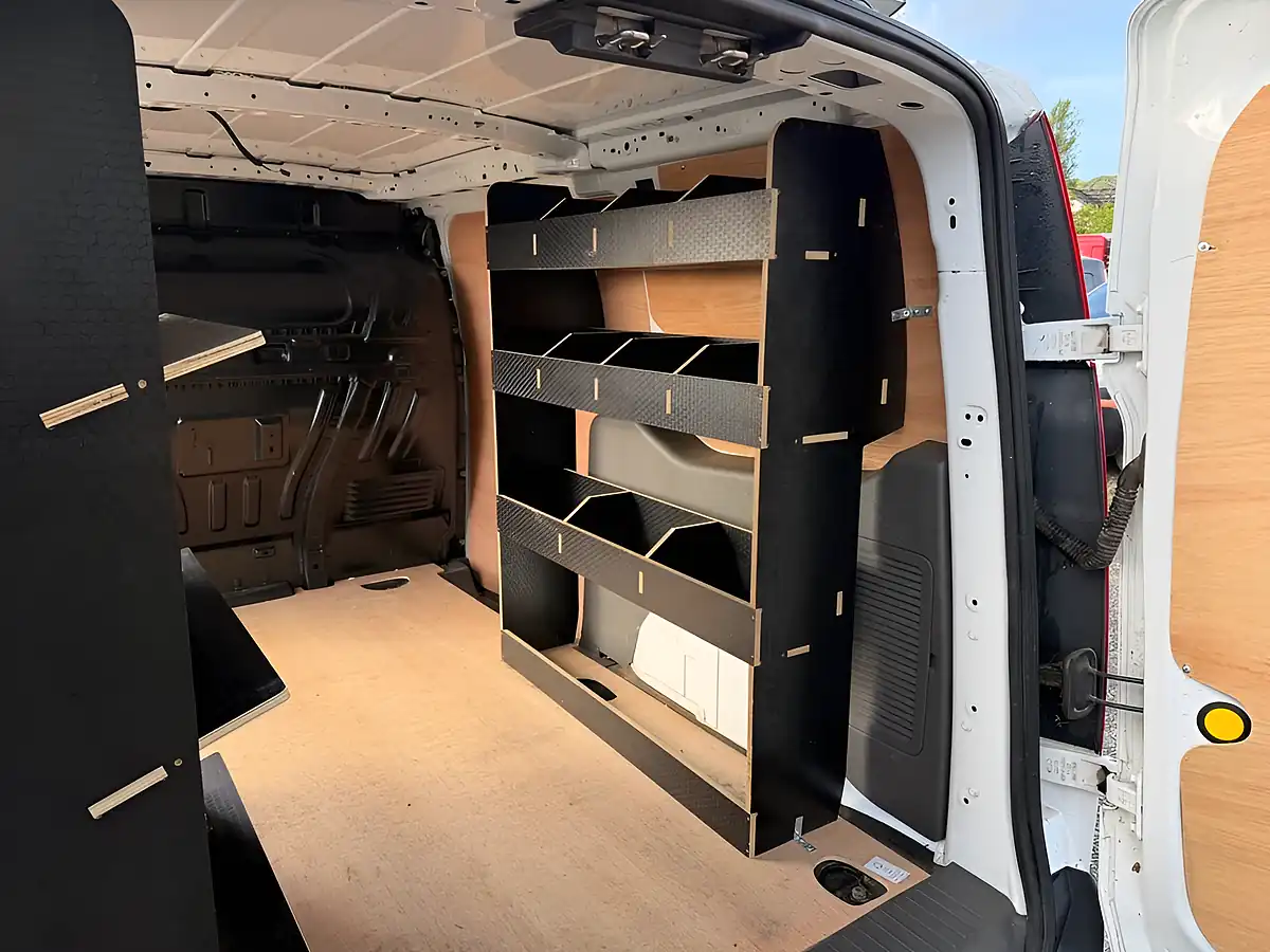 Used 2021 Ford Transit Connect Limited White - Interior and Exterior details 14