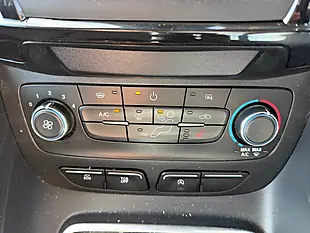 Used 2021 Ford Transit Connect Limited White - Interior and Exterior details 18