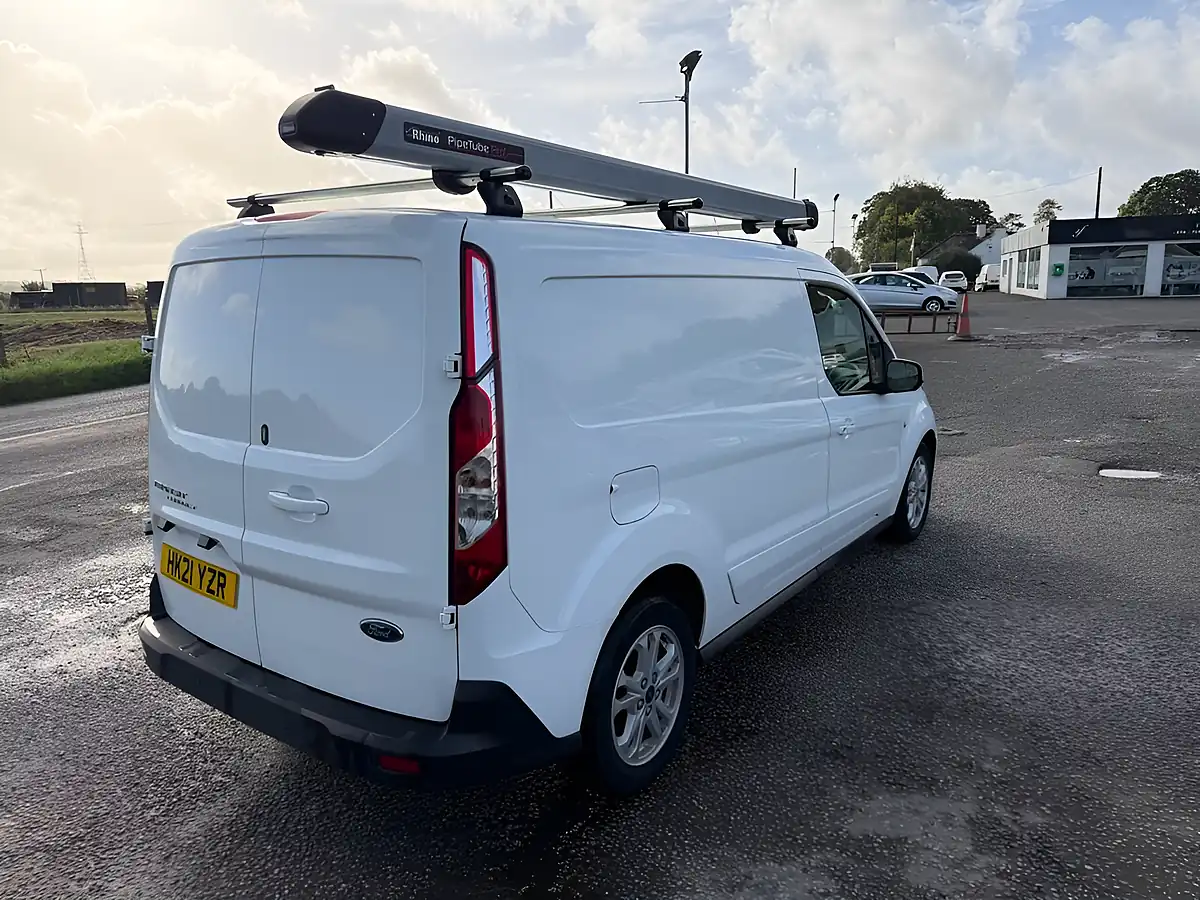 Used 2021 Ford Transit Connect Limited White - Interior and Exterior details 4