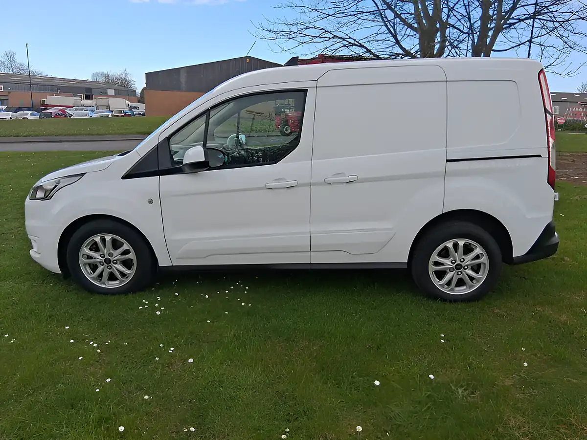 Used 2021 Ford Transit Connect Limited White - Interior and Exterior details 2