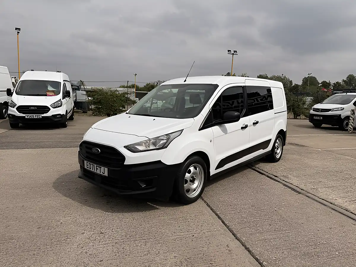 Used 2021 Ford Transit Connect Lwb Crew Van White - Interior and Exterior details 10