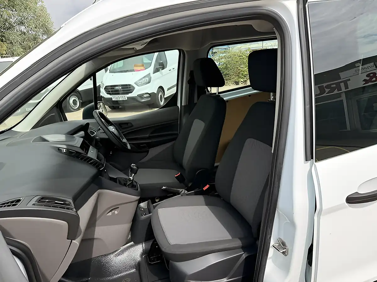 Used 2021 Ford Transit Connect Lwb Crew Van White - Interior and Exterior details 11