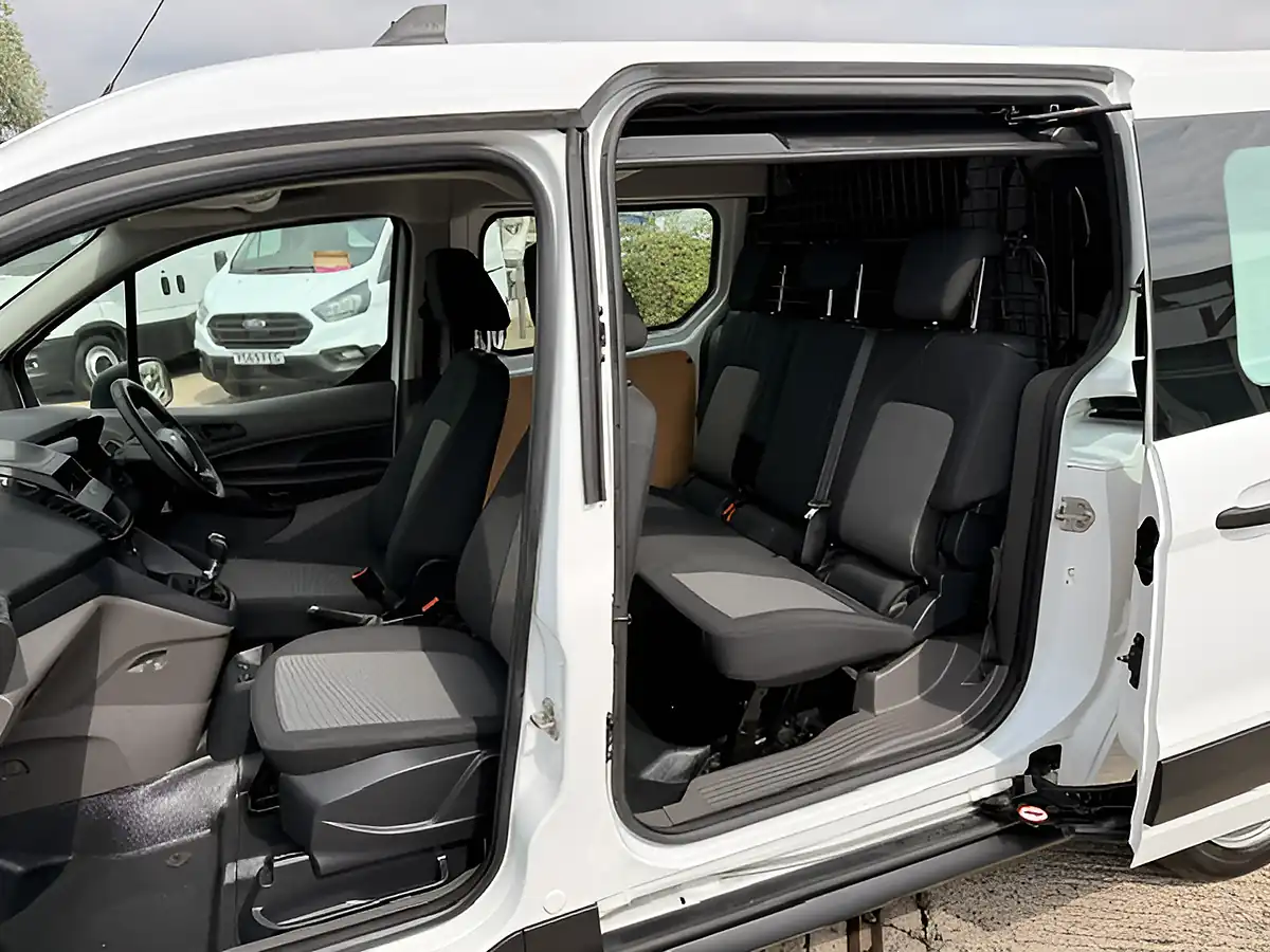Used 2021 Ford Transit Connect Lwb Crew Van White - Interior and Exterior details 12