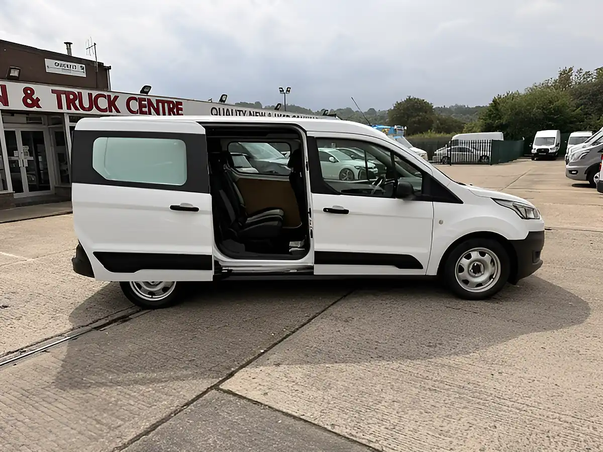 Used 2021 Ford Transit Connect Lwb Crew Van White - Interior and Exterior details 3