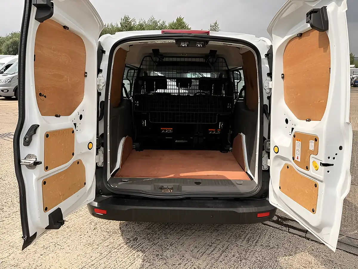 Used 2021 Ford Transit Connect Lwb Crew Van White - Interior and Exterior details 6