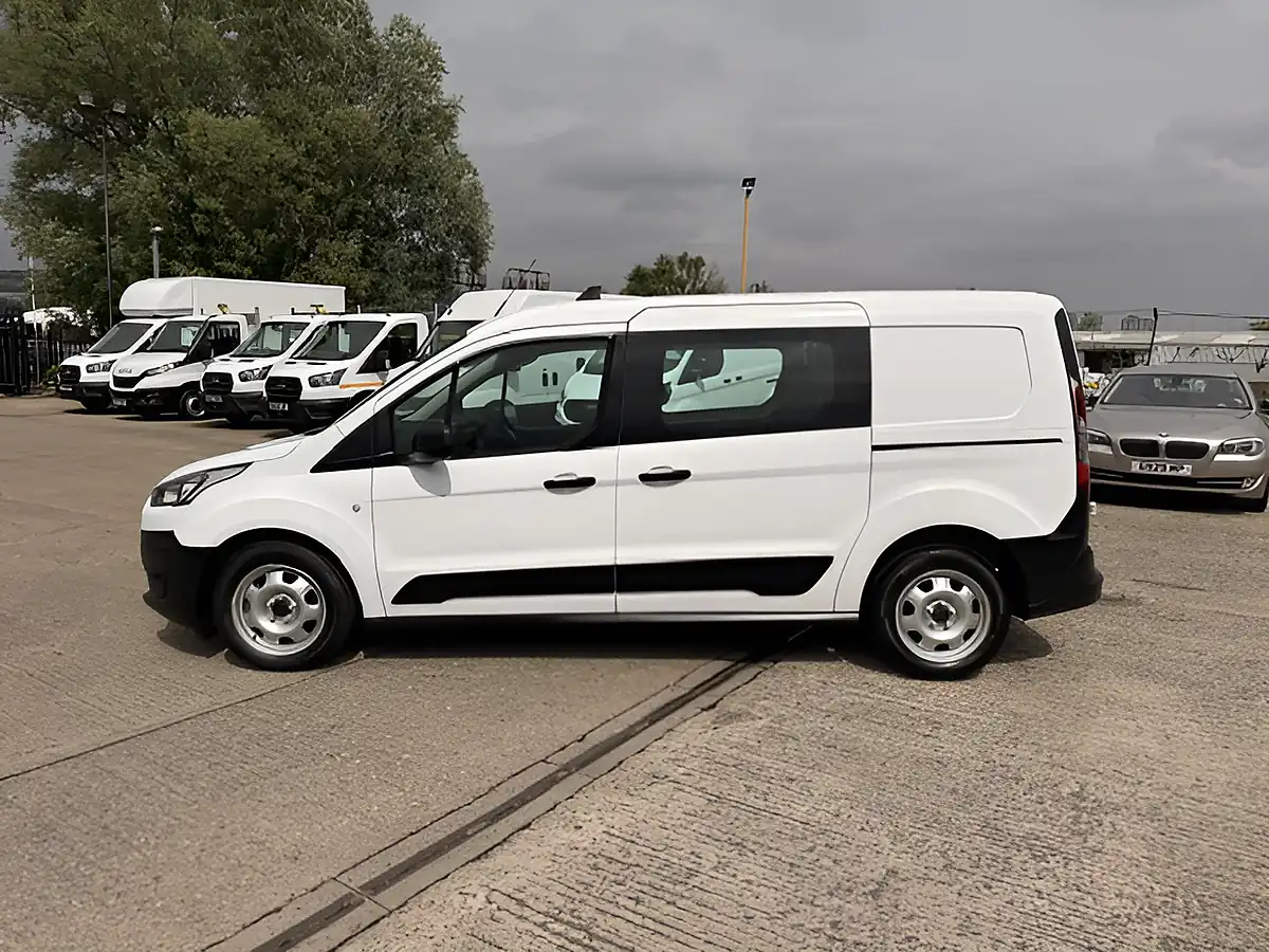 Used 2021 Ford Transit Connect Lwb Crew Van White - Interior and Exterior details 8