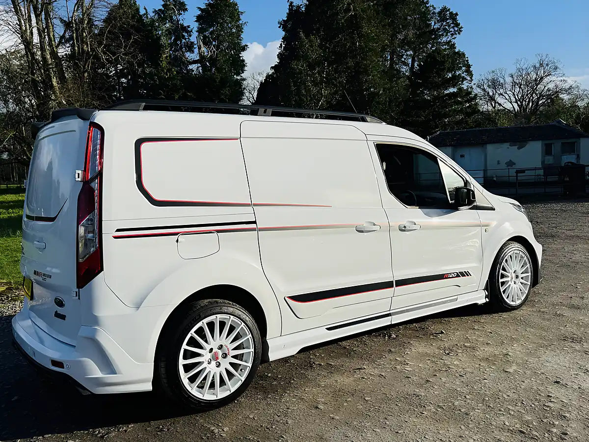 Used 2021 Ford Transit Connect Ms-Rt R120 Ltd White - Interior and Exterior details 10