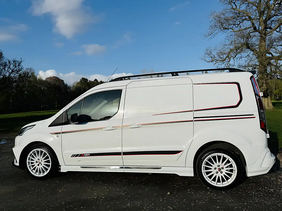 Used 2021 Ford Transit Connect Ms-Rt R120 Ltd White - Interior and Exterior details 15