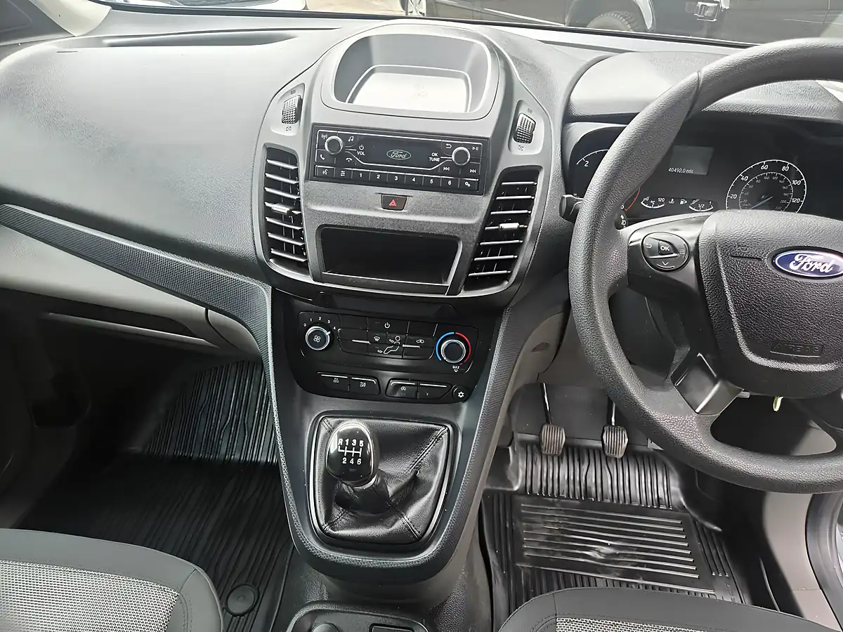 Used 2021 Ford Transit Connect Panel Van Silver - Interior and Exterior details 17