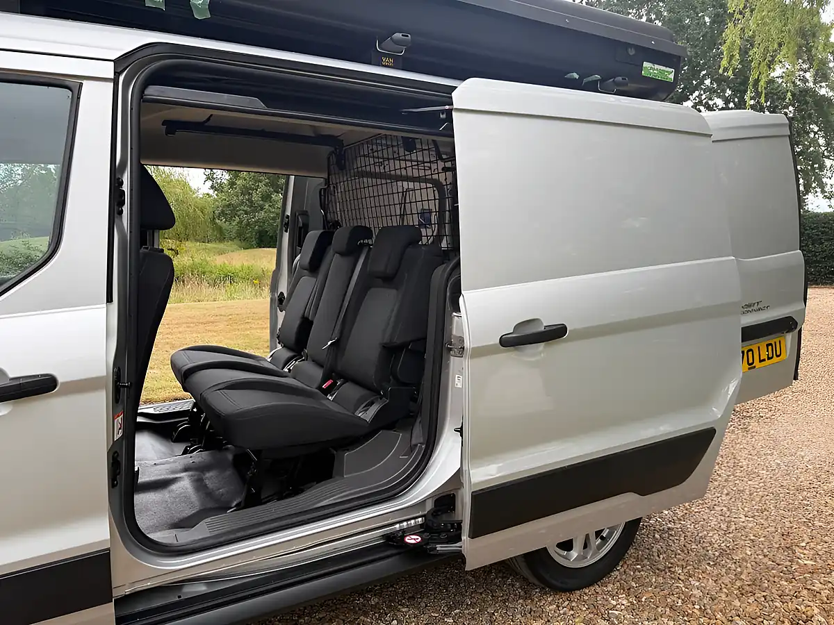 Used 2021 Ford Transit Connect Trend Crew Van Double Cab Silver - Interior and Exterior details 17