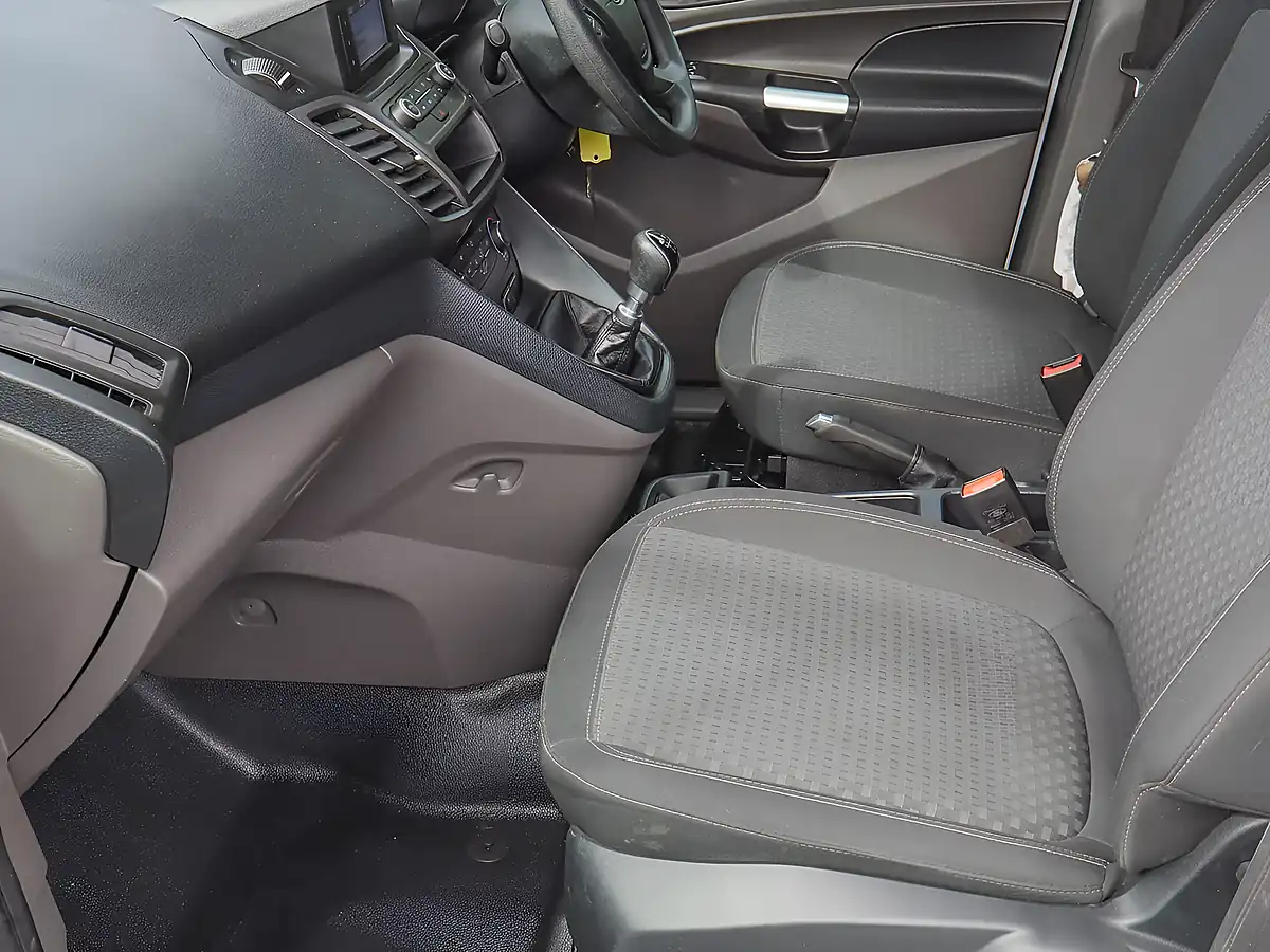 Used 2021 Ford Transit Connect Trend Frozen White - Interior and Exterior details 20