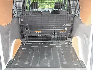 Used 2021 Ford Transit Connect Trend Frozen White - Interior and Exterior details 9