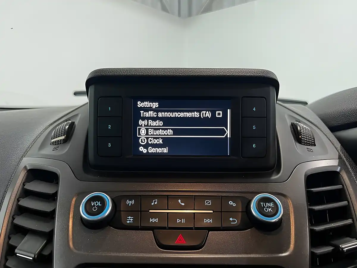 Used 2021 Ford Transit Connect Trend Silver - Interior and Exterior details 19