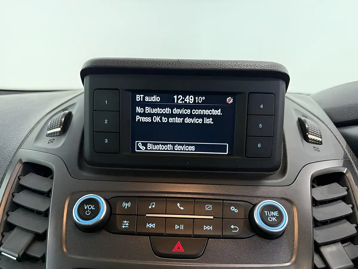 Used 2021 Ford Transit Connect Trend White - Interior and Exterior details 19