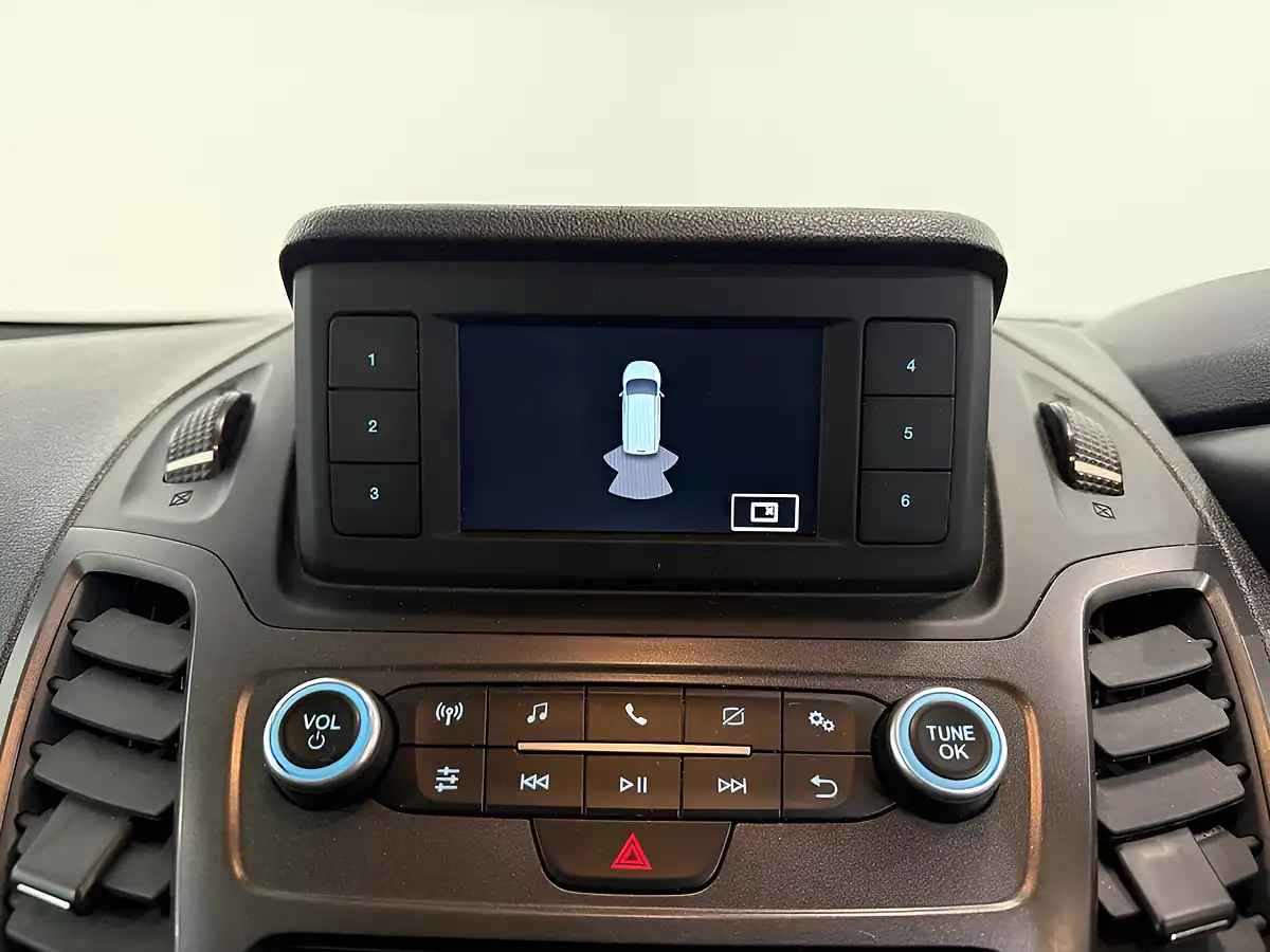 Used 2021 Ford Transit Connect Trend White - Interior and Exterior details 20