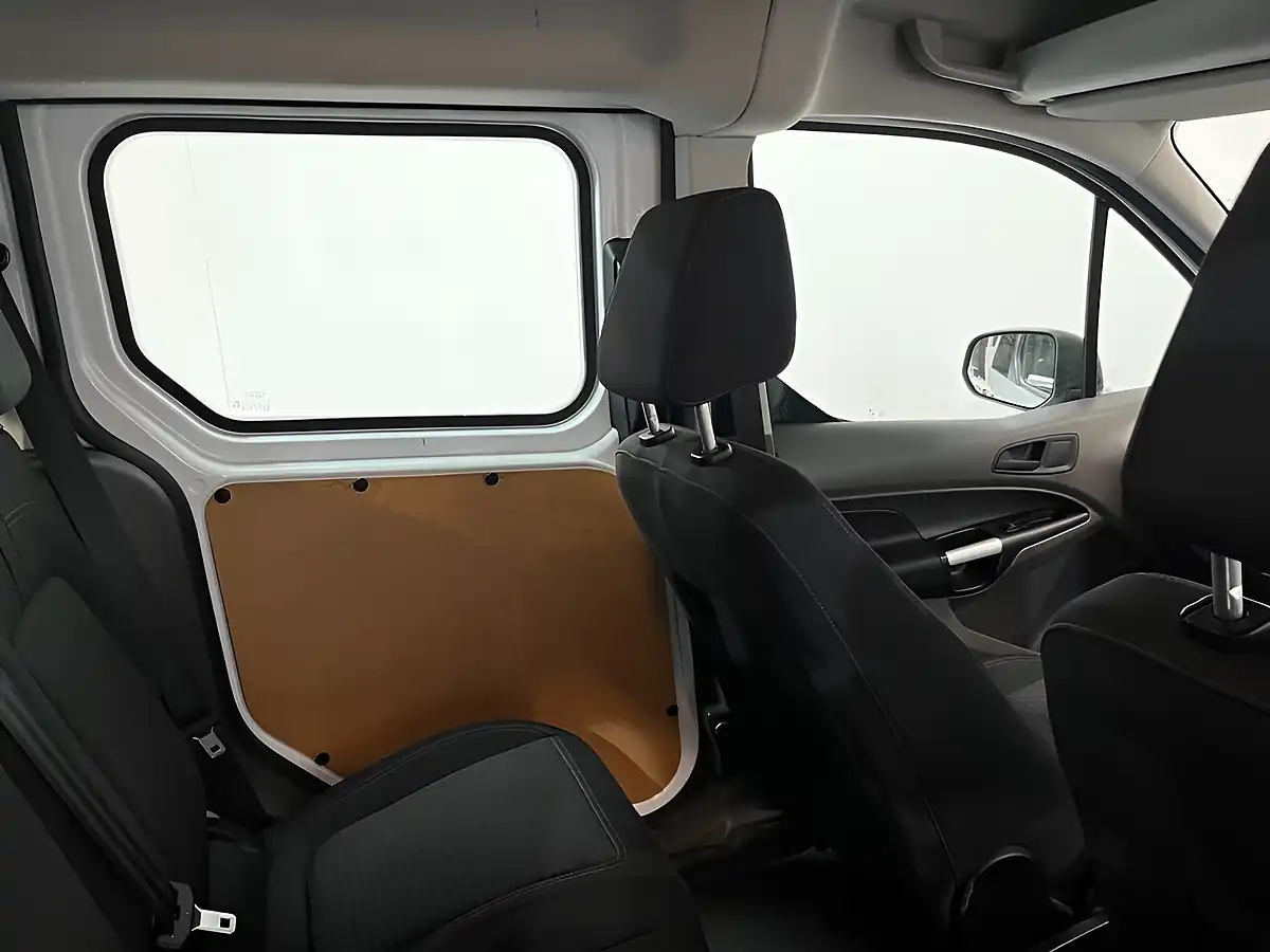 Used 2021 Ford Transit Connect Trend White - Interior and Exterior details 12