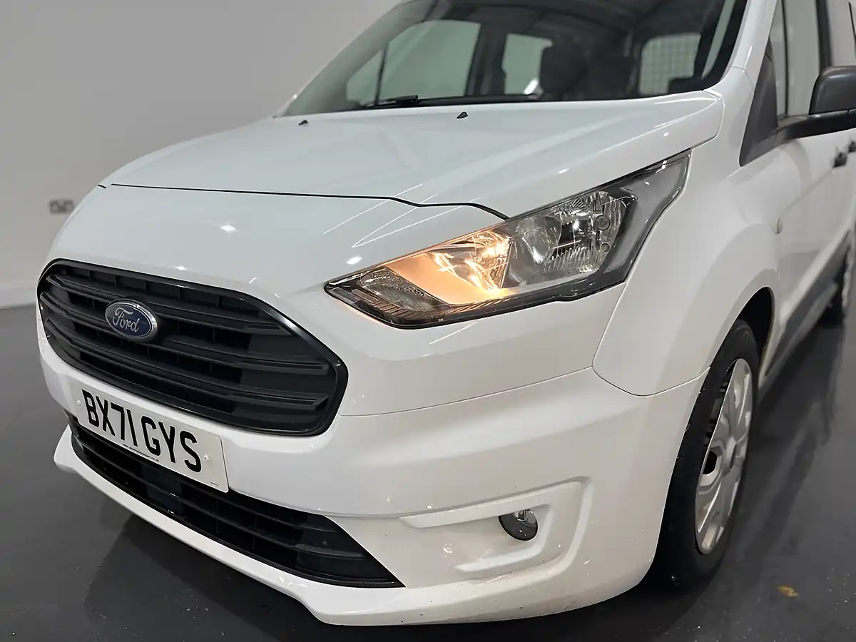 Used 2021 Ford Transit Connect Trend White - Interior and Exterior details 6