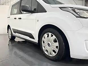 Used 2021 Ford Transit Connect Trend White - Interior and Exterior details 9