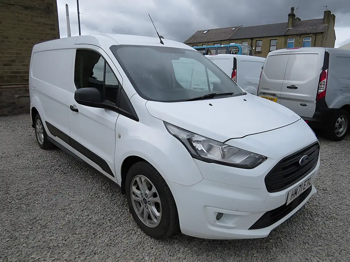 Used 2021 Ford Transit Connect Trend White - Front View