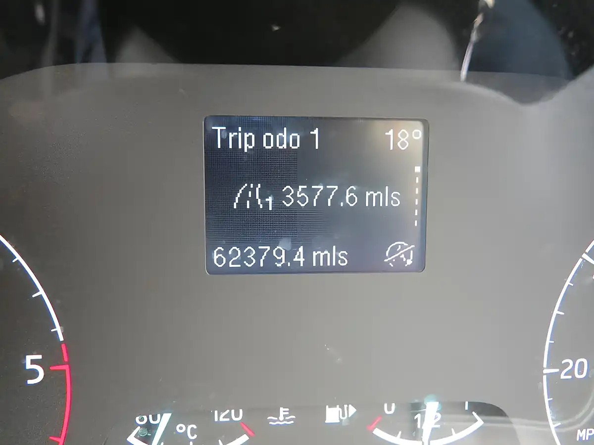 Used 2021 Ford Transit Connect Trend White - Interior and Exterior details 16