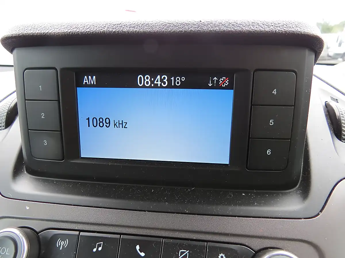 Used 2021 Ford Transit Connect Trend White - Interior and Exterior details 17