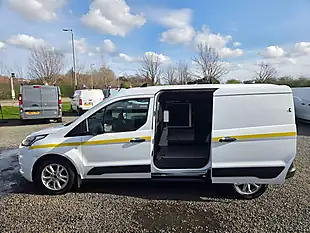 Used 2021 Ford Transit Connect Trend White - Interior and Exterior details 9