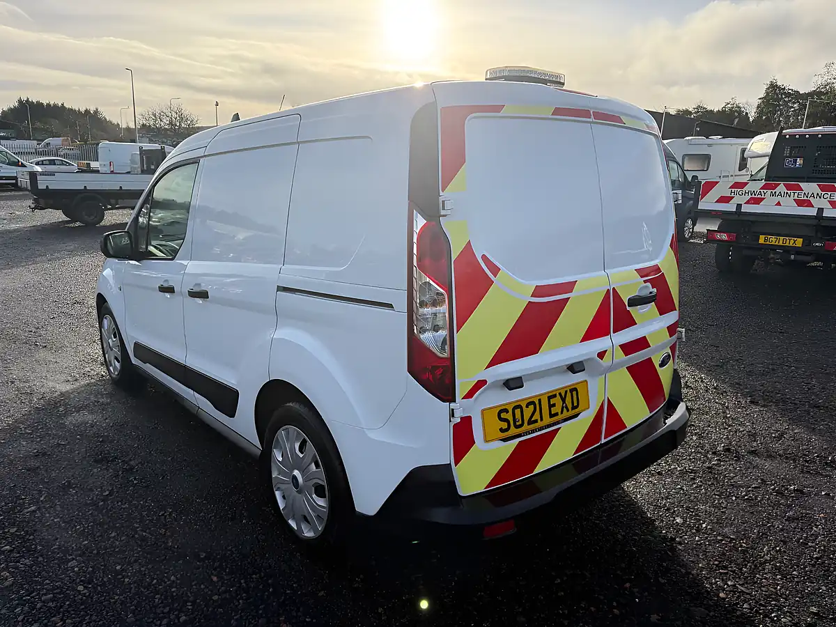 Used 2021 Ford Transit Connect Trend White - Interior and Exterior details 5