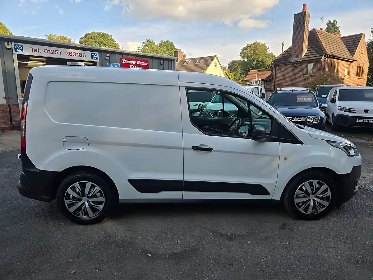 Used 2021 Ford Transit Connect Van White - Interior and Exterior details 11