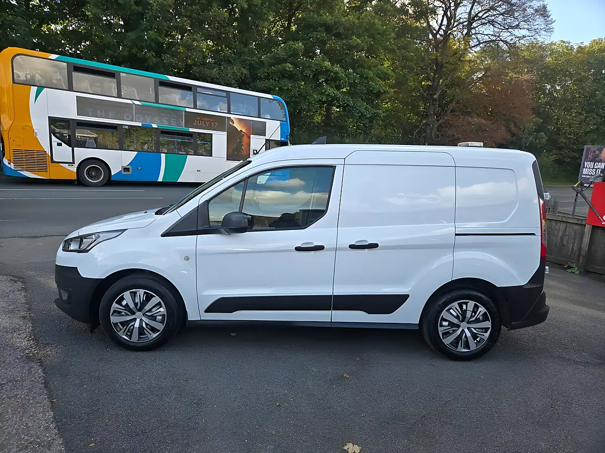 Used 2021 Ford Transit Connect Van White - Interior and Exterior details 4