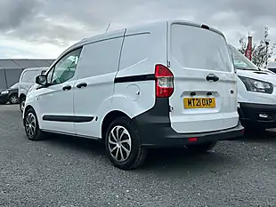 Used 2021 Ford Transit Courier Leader Frozen White - Interior and Exterior details 11