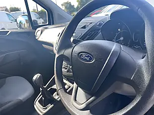 Used 2021 Ford Transit Courier Leader White - Interior and Exterior details 18