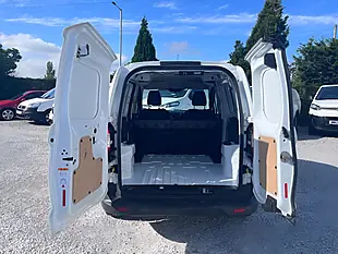 Used 2021 Ford Transit Courier Leader White - Interior and Exterior details 19