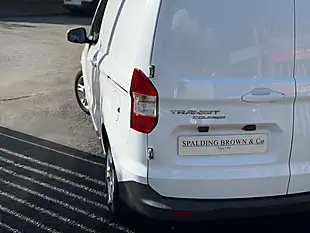 Used 2021 Ford Transit Courier Limited Frozen White - Interior and Exterior details 5