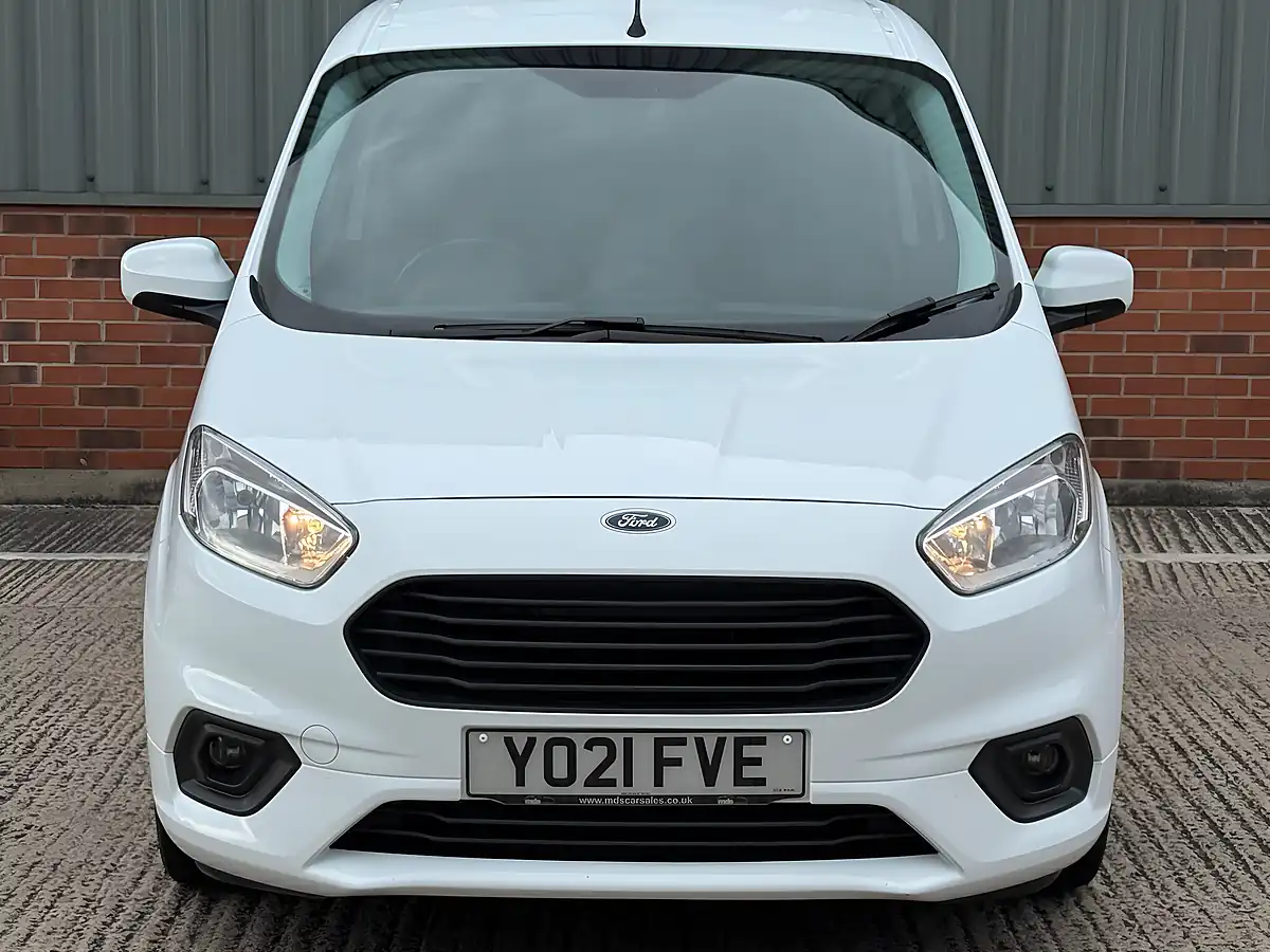 Used 2021 Ford Transit Courier Limited L1 White - Interior and Exterior details 8