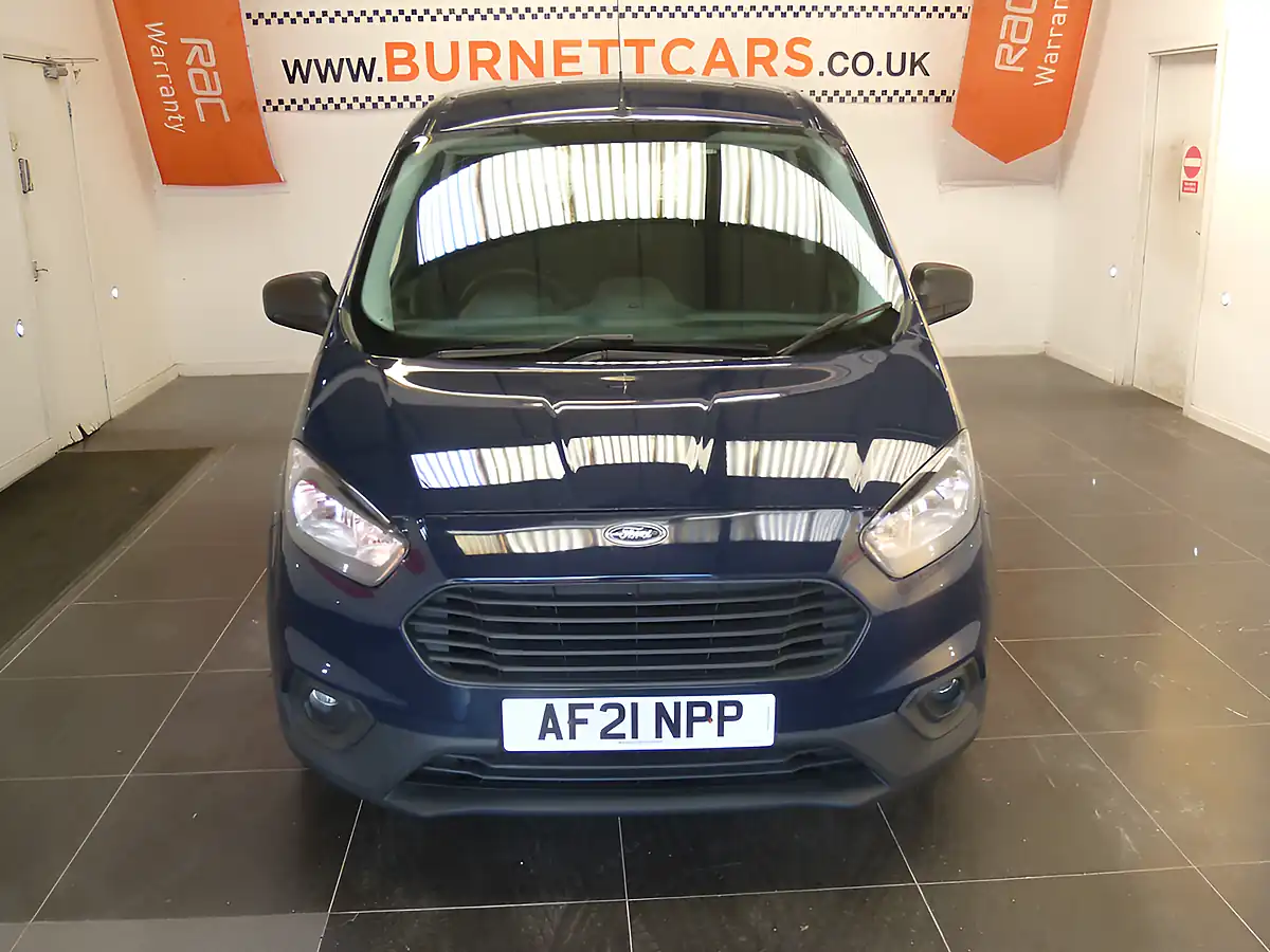 Used 2021 Ford Transit Courier Trend Blue - Interior and Exterior details 4