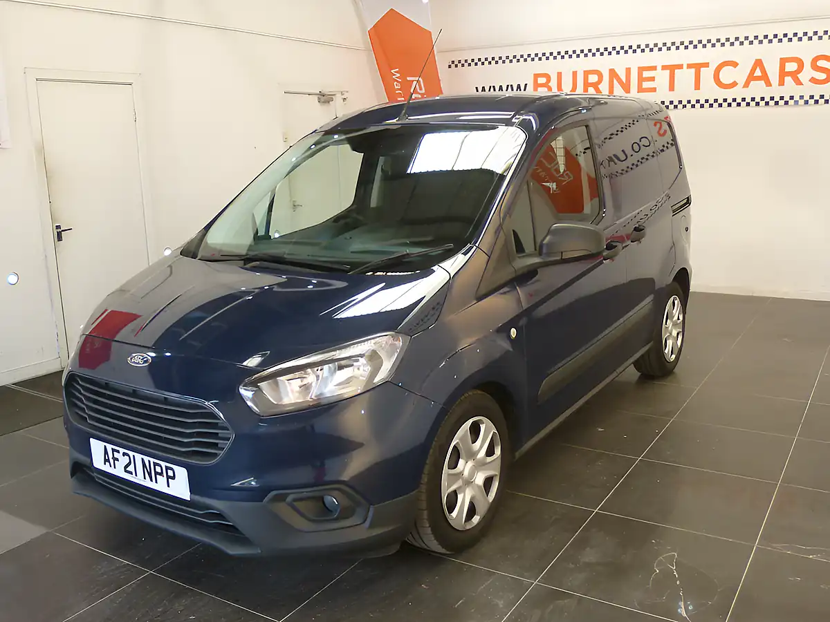 Used 2021 Ford Transit Courier Trend Blue - Interior and Exterior details 5