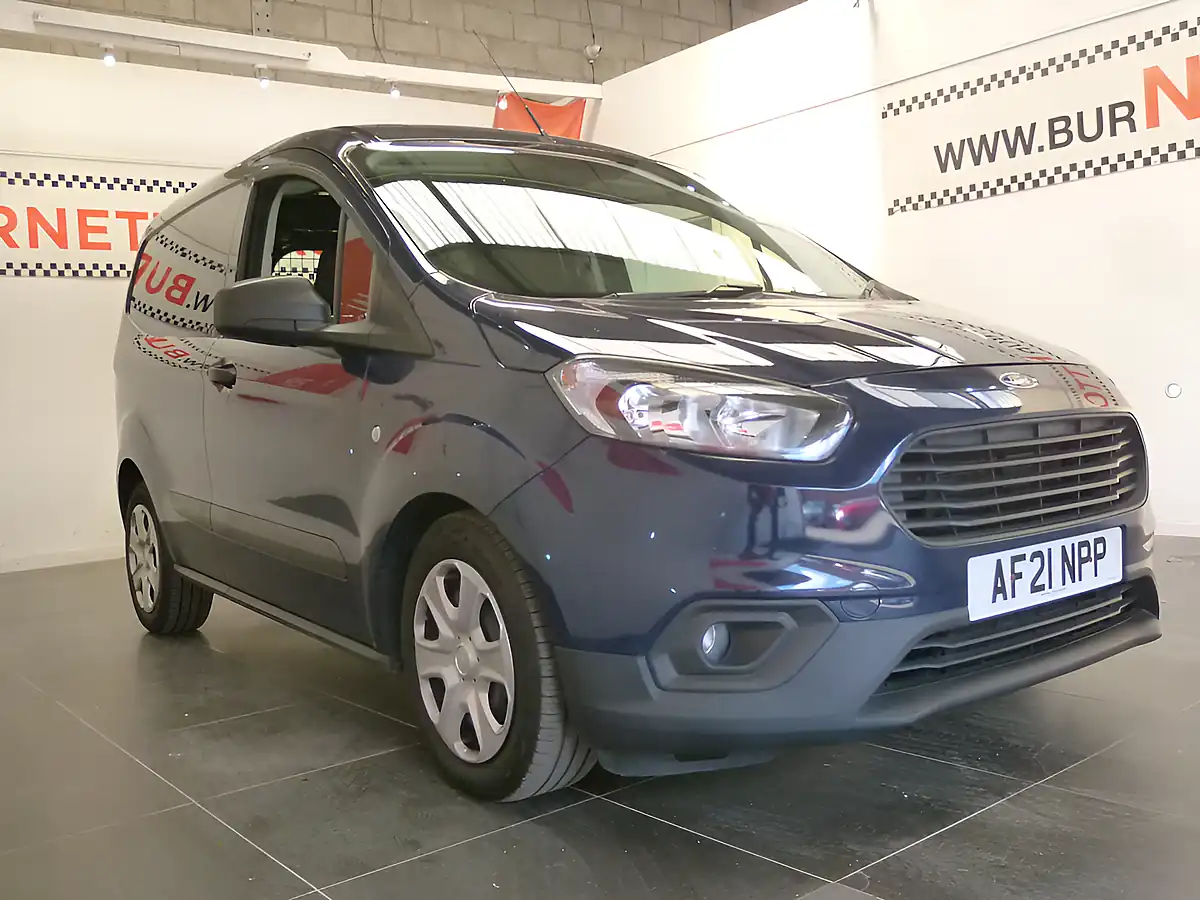 Used 2021 Ford Transit Courier Trend Blue - Interior and Exterior details 9