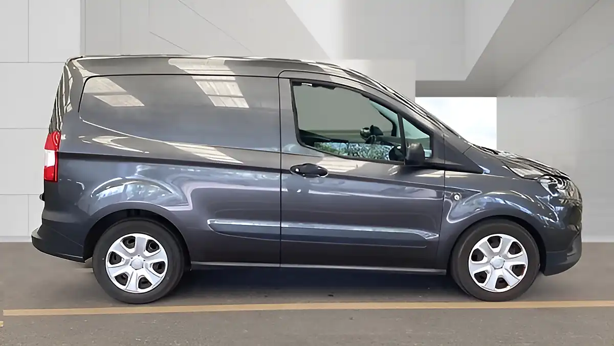 Used 2021 Ford Transit Courier Trend Grey - Interior and Exterior details 5