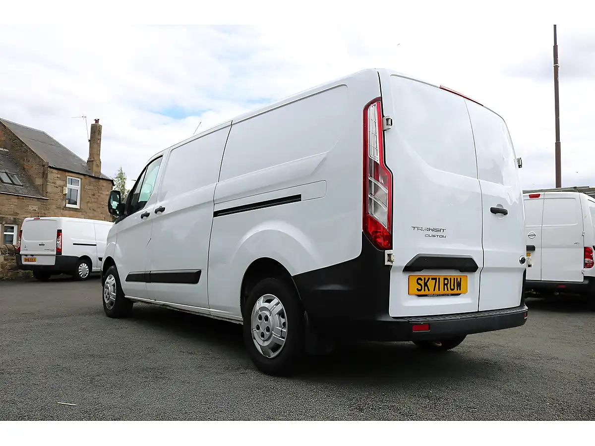 Used 2021 Ford Transit Custom 300 Leader P/V White - Interior and Exterior details 6