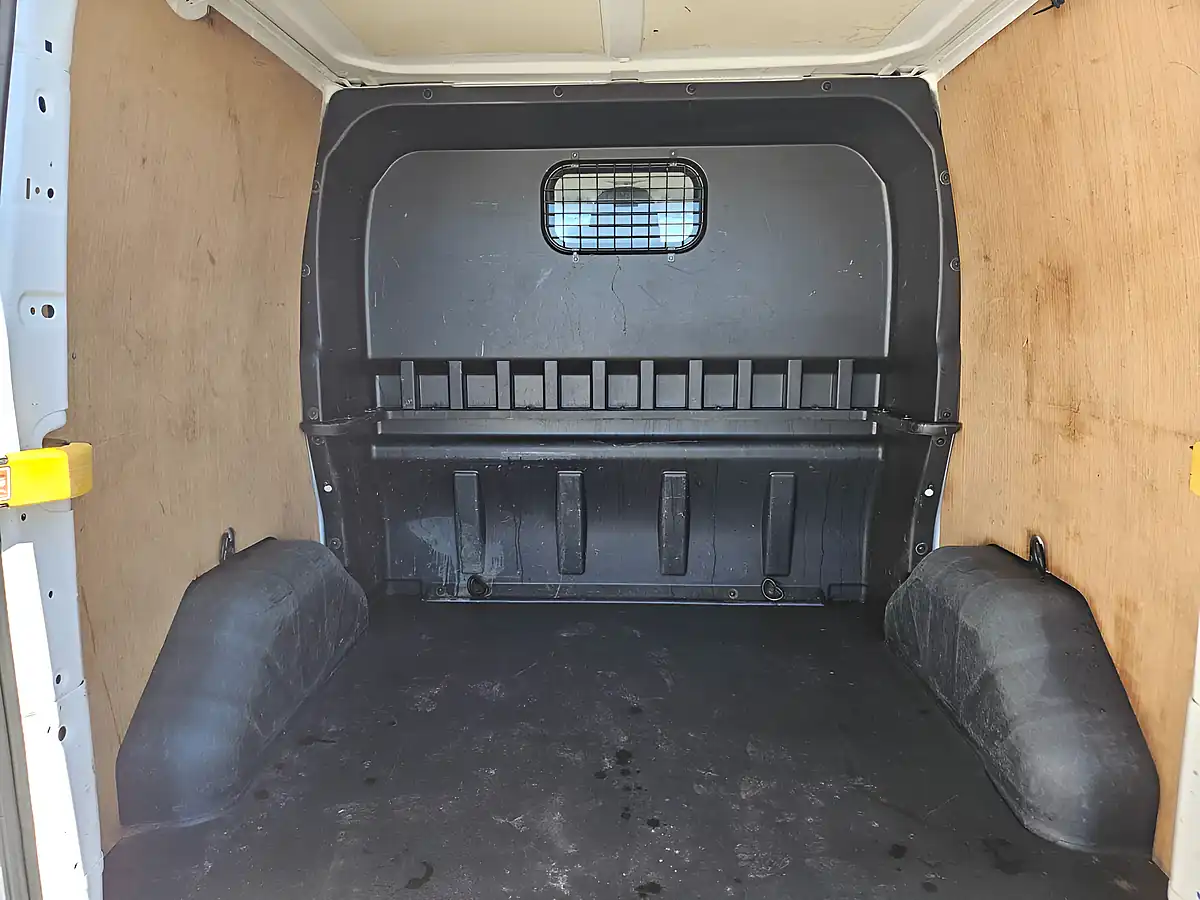 Used 2021 Ford Transit Custom 300 Limited Crew White - Interior and Exterior details 9