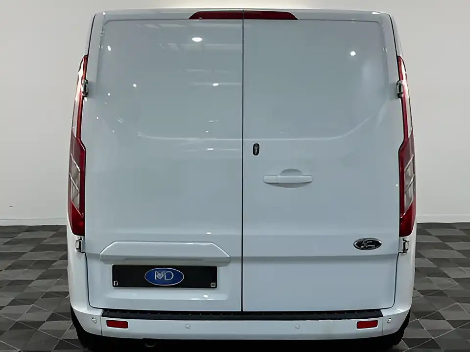 Used 2021 Ford Transit Custom 300 Limited Frozen White - Interior and Exterior details 5