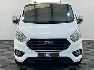 Used 2021 Ford Transit Custom 300 Limited Frozen White - Interior and Exterior details 9