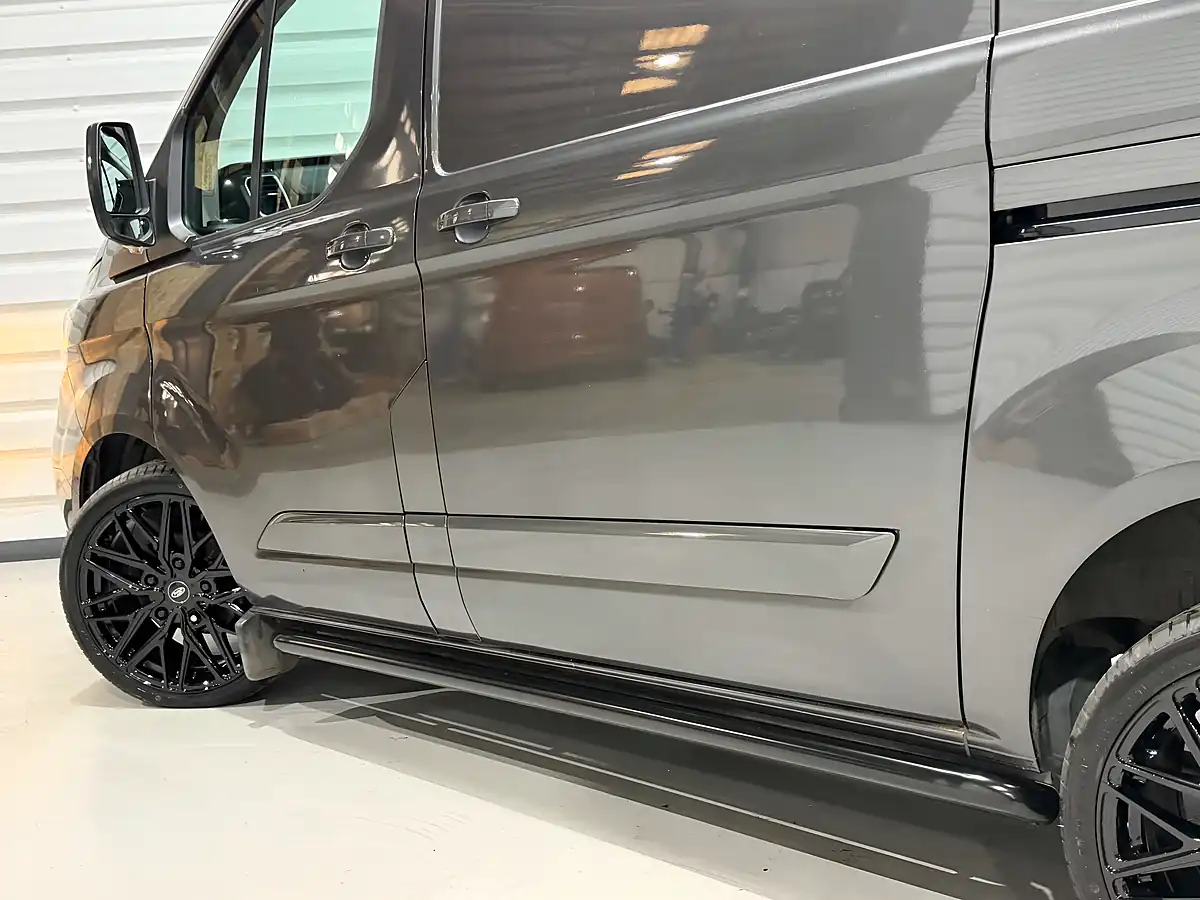 Used 2021 Ford Transit Custom 300 Limited Magnetic - Interior and Exterior details 16
