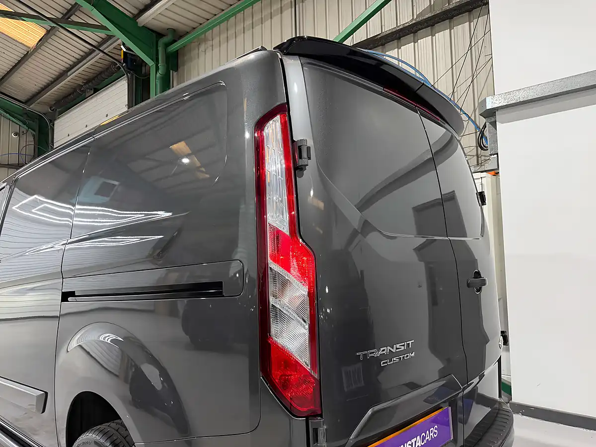 Used 2021 Ford Transit Custom 300 Limited Magnetic - Interior and Exterior details 18