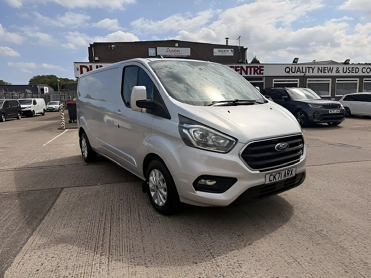 Used 2021 Ford Transit Custom 300 Limited Silver - Front View