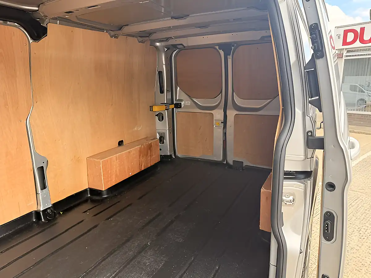 Used 2021 Ford Transit Custom 300 Limited Silver - Interior and Exterior details 9