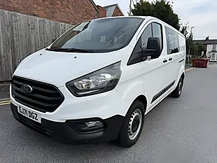 Used 2021 Ford Transit Custom 320 Leader Dciv White - Interior and Exterior details 4