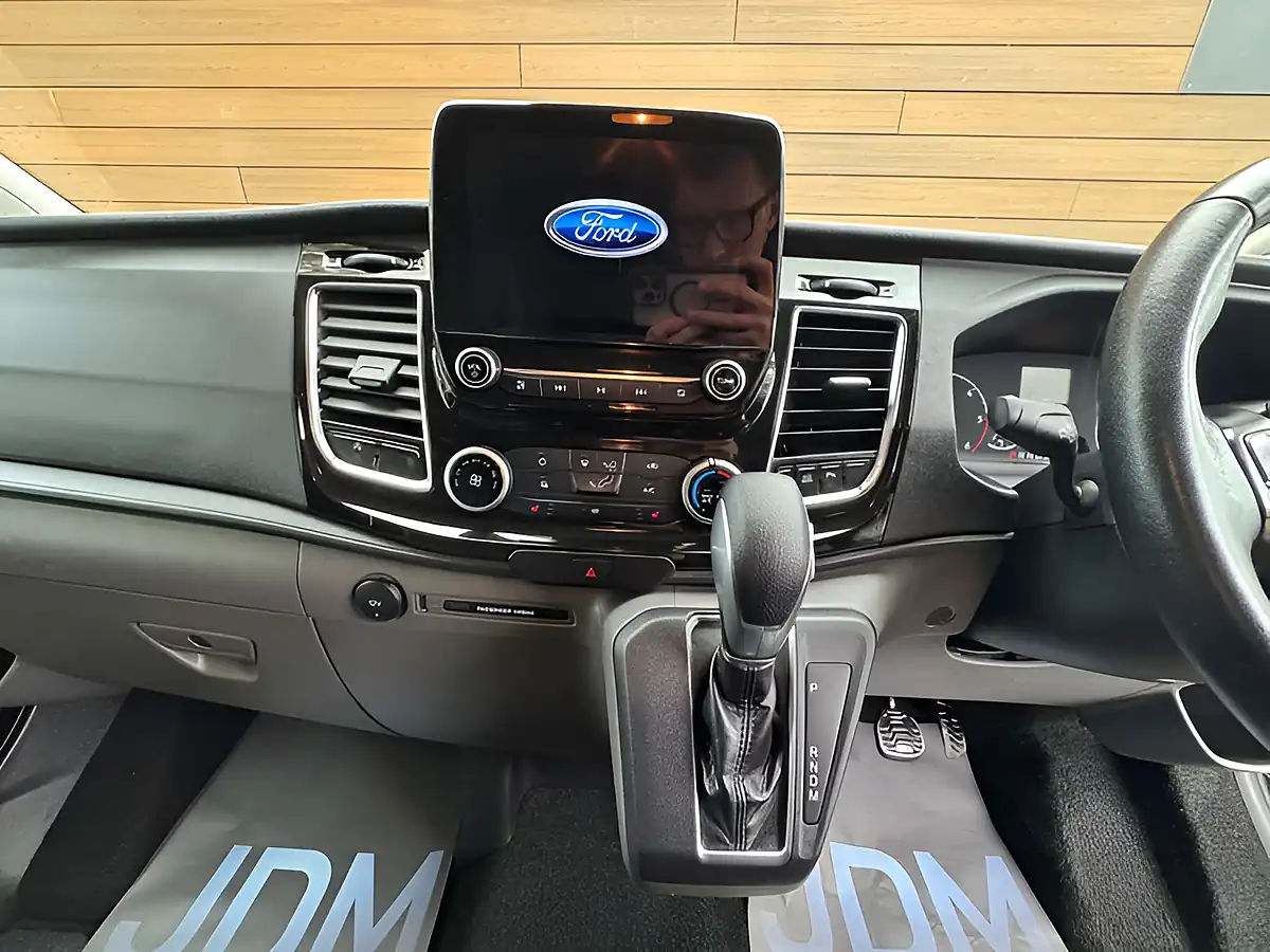 Used 2021 Ford Transit Custom 320 Limited Blue Metallic - Interior and Exterior details 18