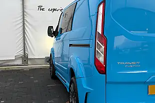 Used 2021 Ford Transit Custom 320 Limited Ms-Rt Combi Blue - Interior and Exterior details 16